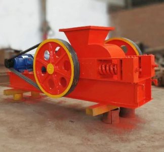 對輥破碎機(jī)